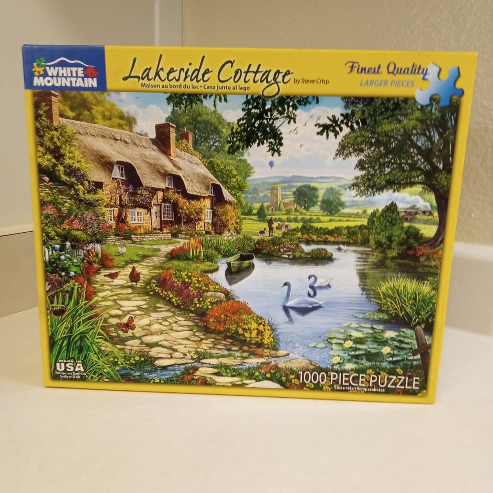 White Mountain Lakeside Cottage, Castle Jigsaw Puzzle,  Sakura River Cottage